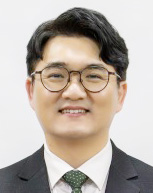 윤영석 목사